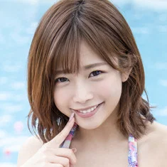 Mana Sakura เผยอีกมุมของชีวิตในฐานะนักเขียนและนักแสดง AV